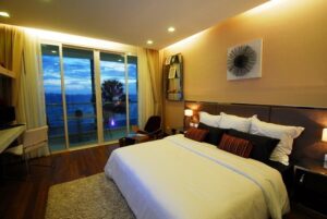 The Palm Naklua 2
