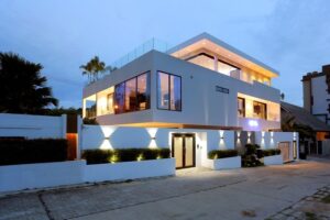 House 2 Villa 8