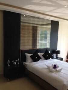 Golden Tulips Showroom 10